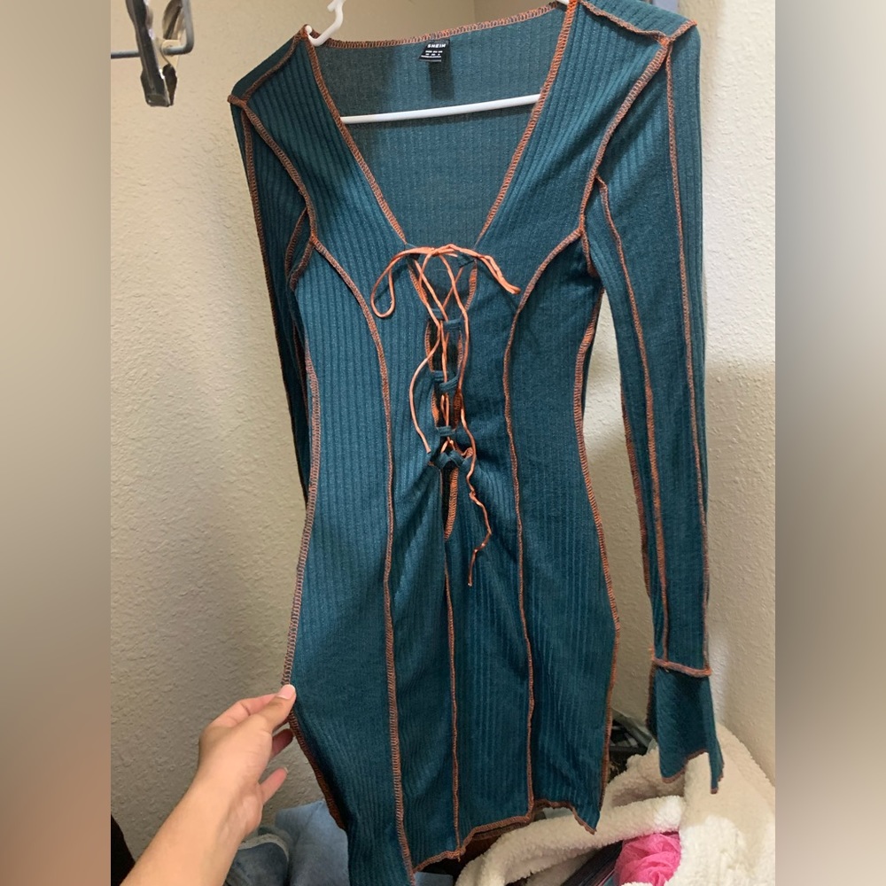 Shein dress fits body perfectly and hugging